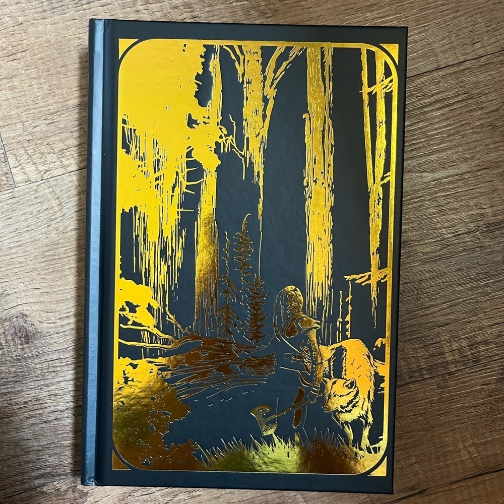 Queen Among The Dead The bookish Box Exclusive Edition - Picture 3 of 8